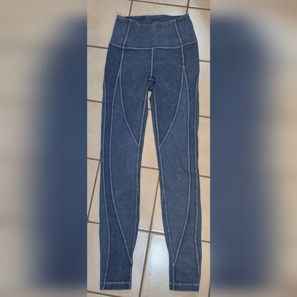 Lululemon Wunder Under High-Rise Tight *Snow Washed Ribbed 28" Washed Night Dive - Picture 4 of 7